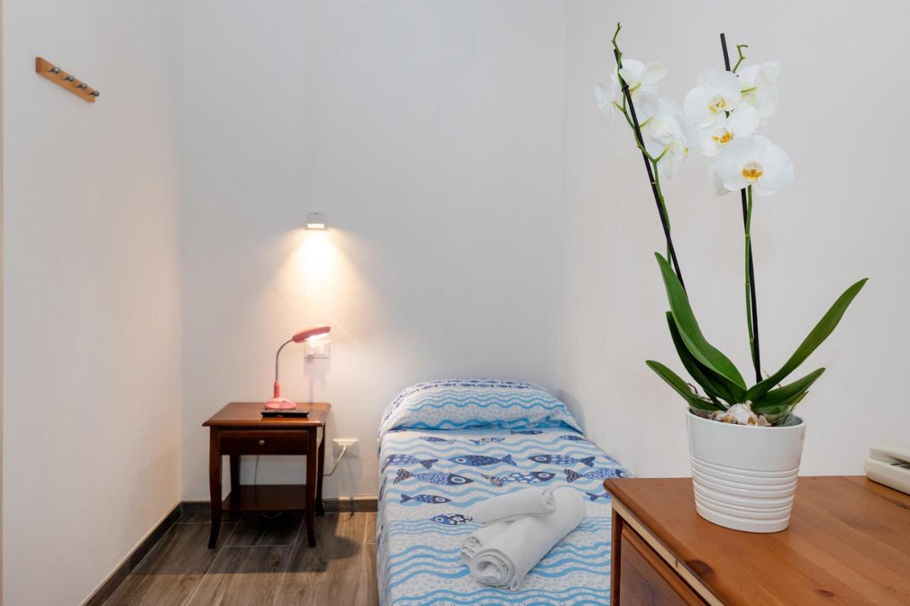 B&B Oasi Финале Лигуре Екстериор снимка